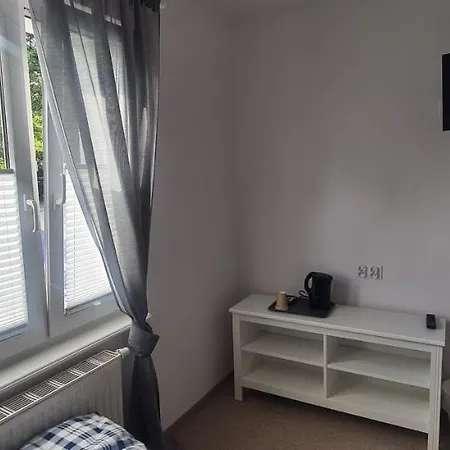 Jaskowa Ostoja Habitación en casa particular Gdansk